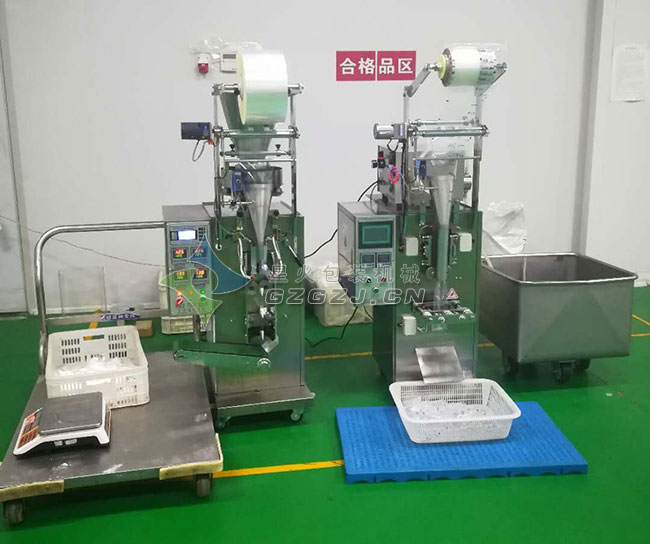 餃子餛飩調(diào)料包裝機-醬油醋包包裝機整機展示