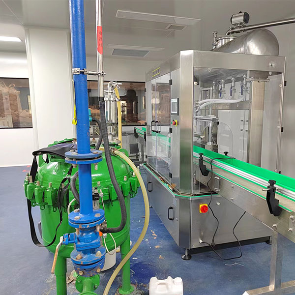 С��Һ�w���b�C(j��)